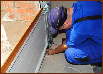 5 Star Garage Doors Seattle, WA 206-488-1096 - cont-gdr-door-repair-t-14-07m